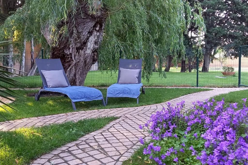 Logement Lumineux, Entierement Renove Avec Jardin Caumont-sur-Durance Exterior foto